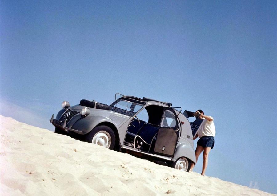  Citroen 2CV 1948 года  (фото 14 из 44)